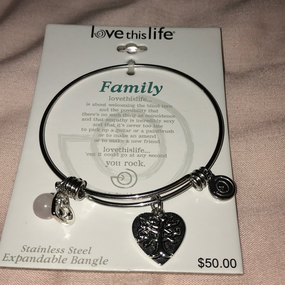 Love this Life ‘Family’ Bangle Bracelet